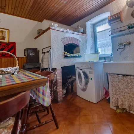 346 - A Casa Di Angela, 10 Minuti A Piedi Mare E Daire *